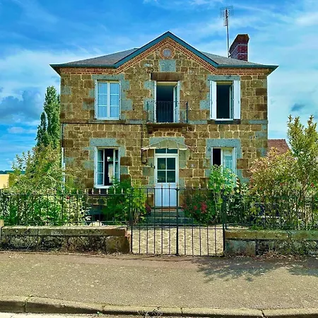 펜션 Charmante Maison A La Campagne